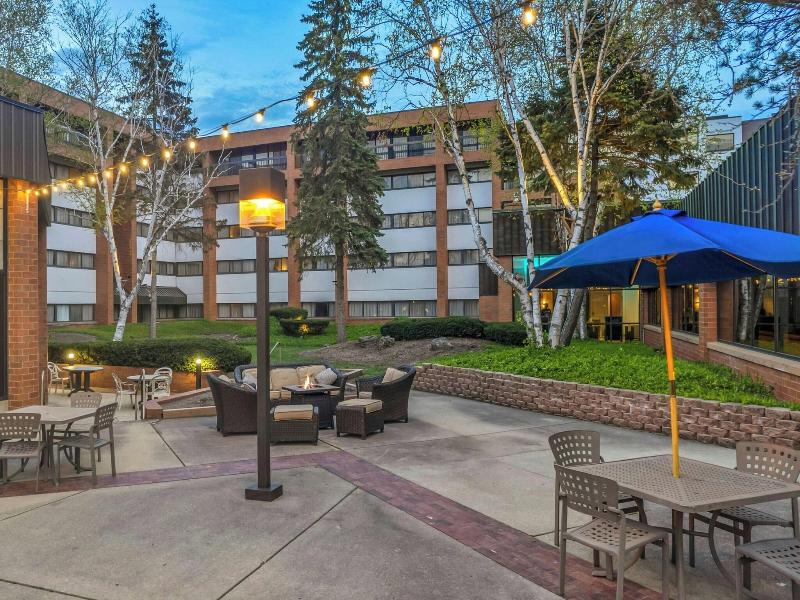 Delta Hotels By Marriott Racine image