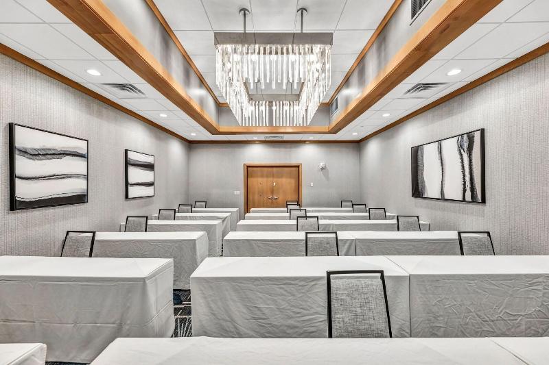 Delta Hotels By Marriott Racine image