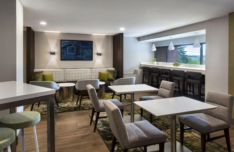 Delta Hotels By Marriott Racine image