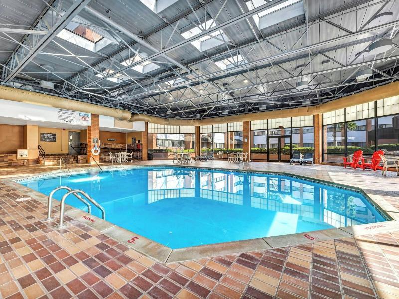 Delta Hotels By Marriott Racine image