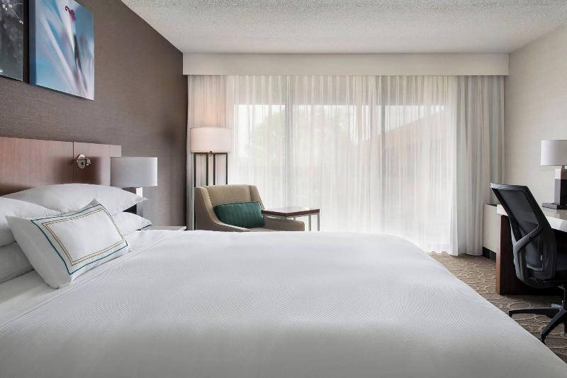 Delta Hotels By Marriott Racine image