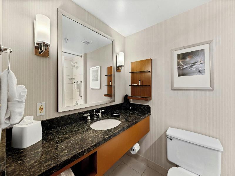 Delta Hotels By Marriott Racine image