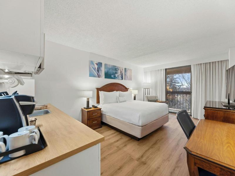 Delta Hotels By Marriott Racine image