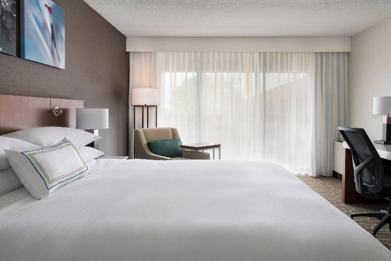 Delta Hotels By Marriott Racine image