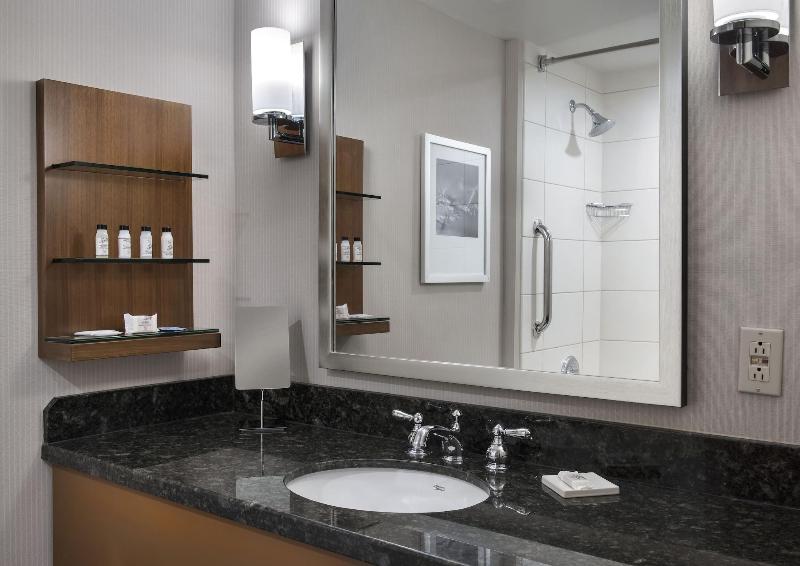 Delta Hotels By Marriott Racine image