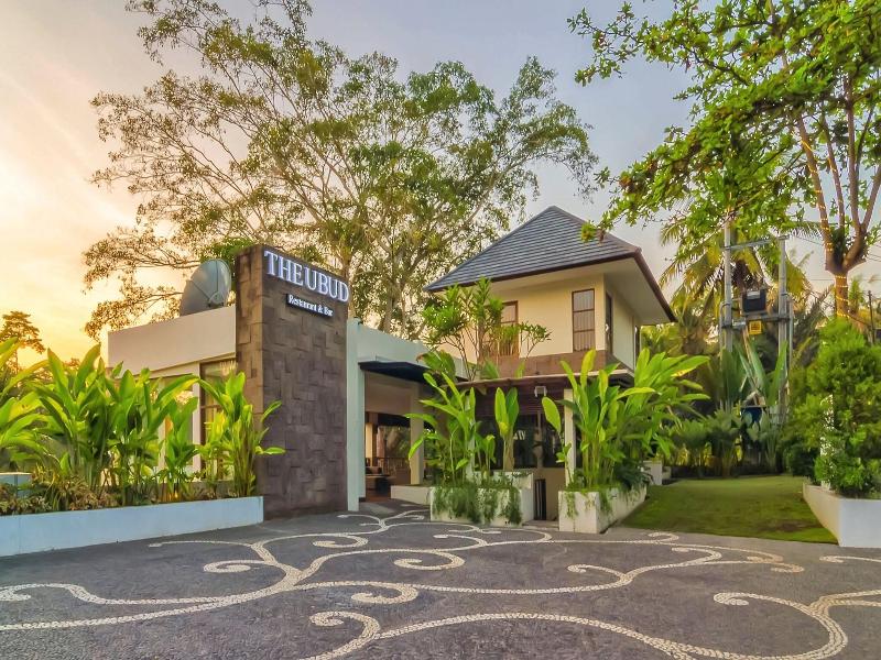 Labak River Hotel by EPS image