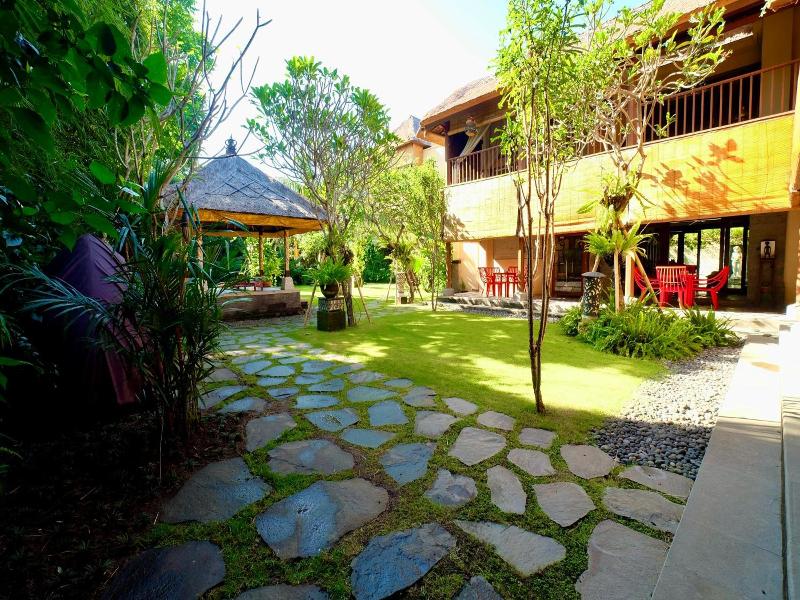 Manzelejepun Luxury Villas & Pavilion image