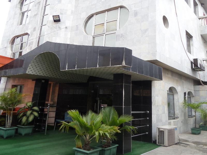 Downtown Royal  Ikeja image