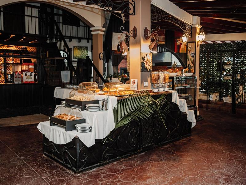 Hotel Mt Plaza Brisas De Bavaro image
