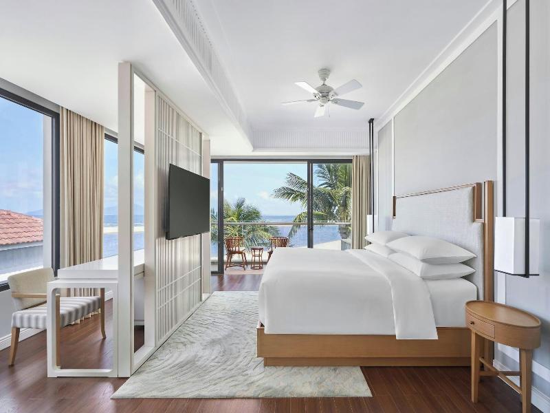 Renaissance Hoi An Resort & Spa image