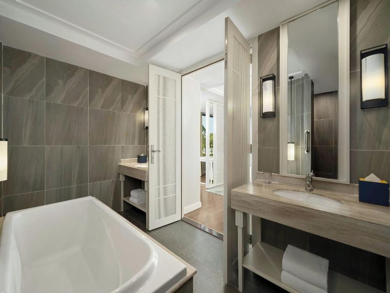 Renaissance Hoi An Resort & Spa image