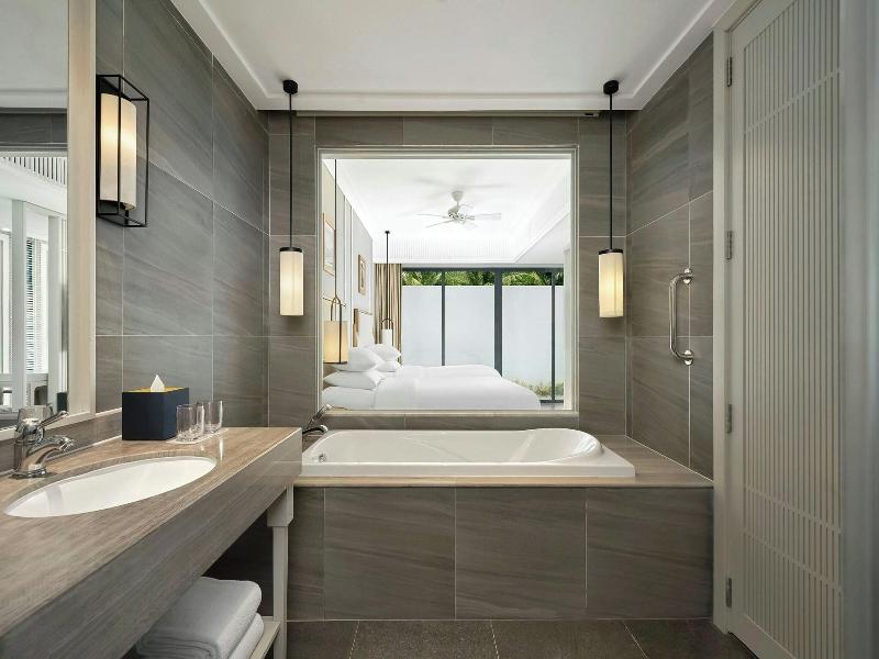 Renaissance Hoi An Resort & Spa image