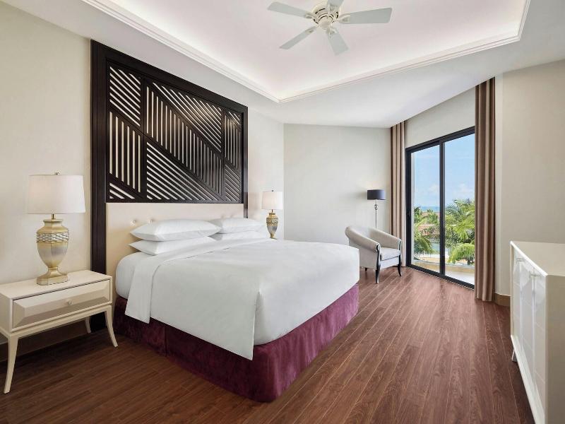 Renaissance Hoi An Resort & Spa image
