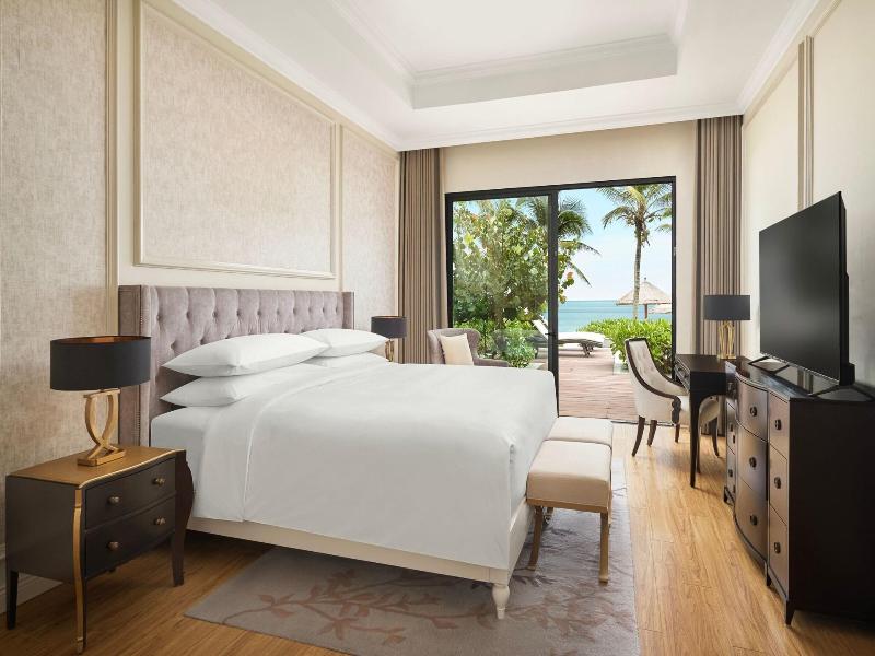 Danang Marriott Resort & Spa, Non Nuoc Beach Villa image