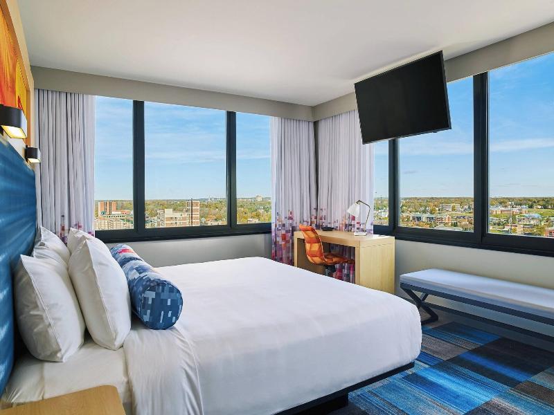 Aloft South Bend image