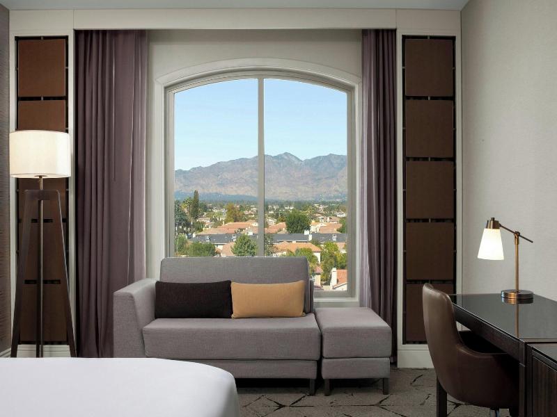Sheraton Los Angeles San Gabriel image