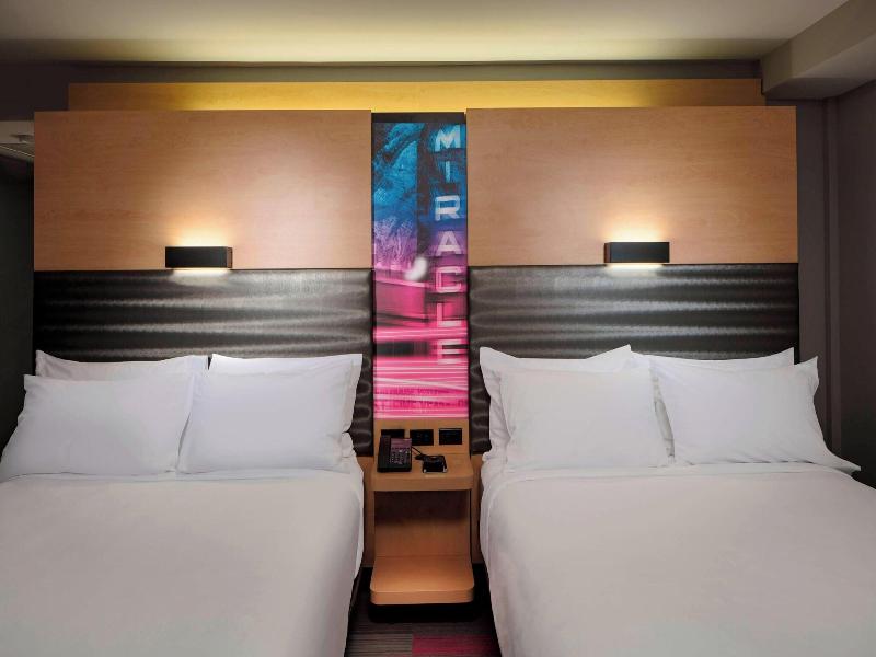 Aloft Coral Gables image
