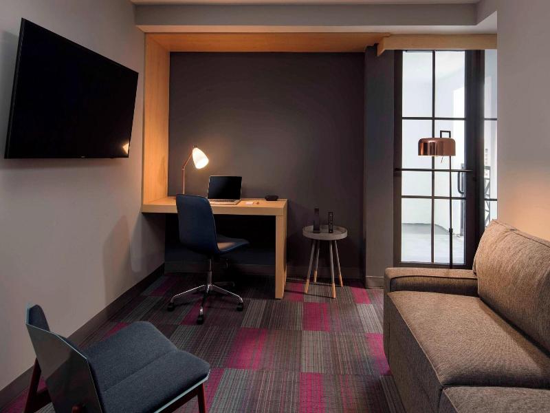 Aloft Coral Gables image