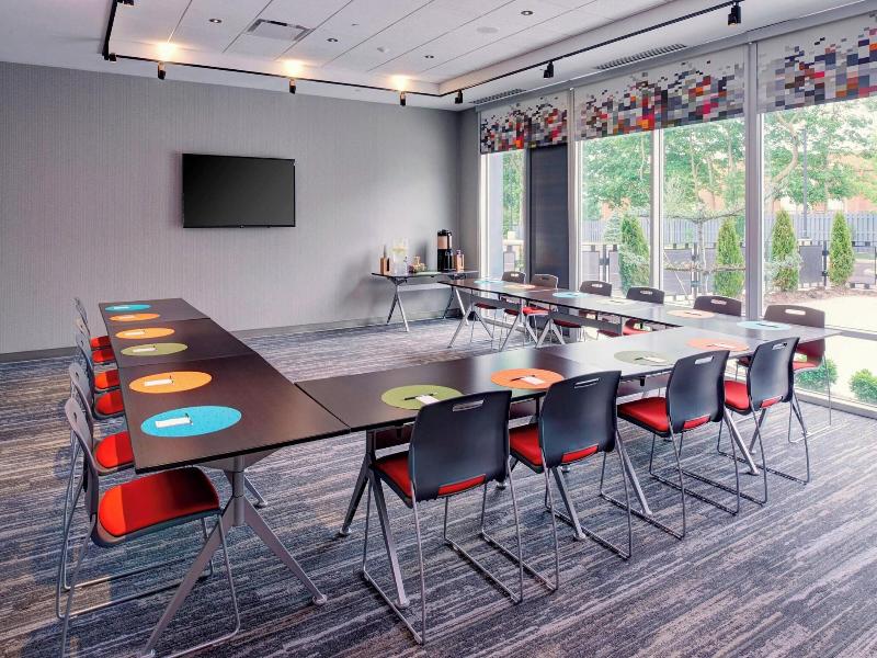 Aloft Columbus Westerville image