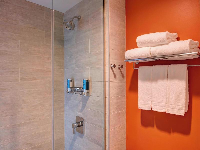 Aloft Columbus Westerville image