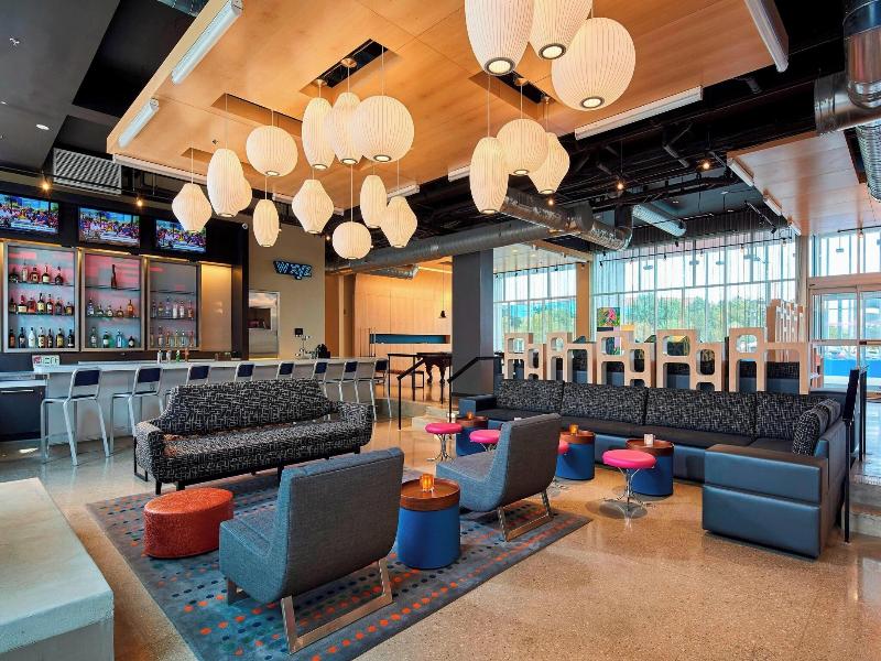 Aloft Cleveland Airport image