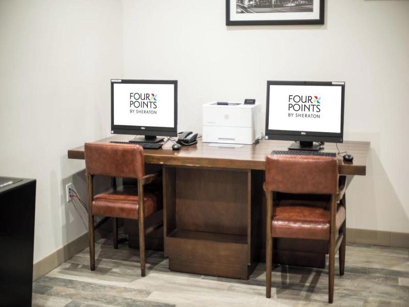 Four Points By Sheraton Houston Intercon Airport image