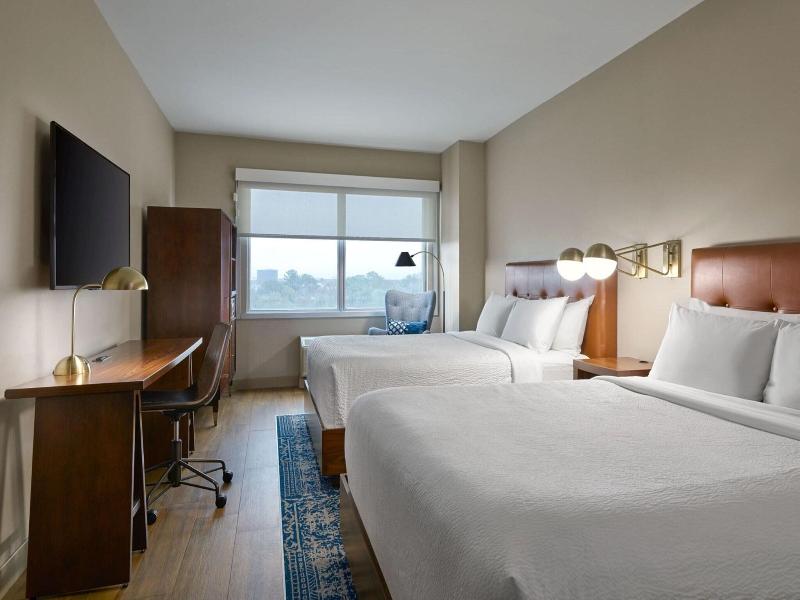 Four Points By Sheraton Houston Intercon Airport image
