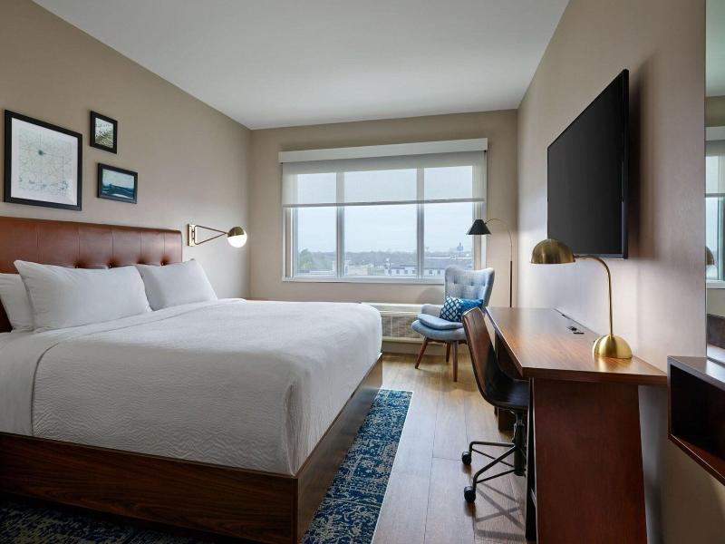 Four Points By Sheraton Houston Intercon Airport image