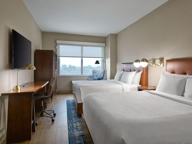 Four Points By Sheraton Houston Intercon Airport image