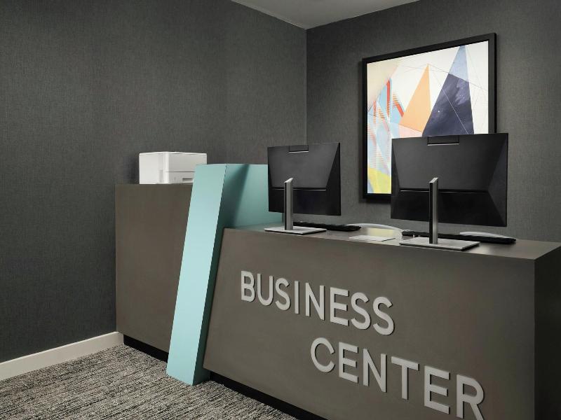 Aloft Seattle Redmond
