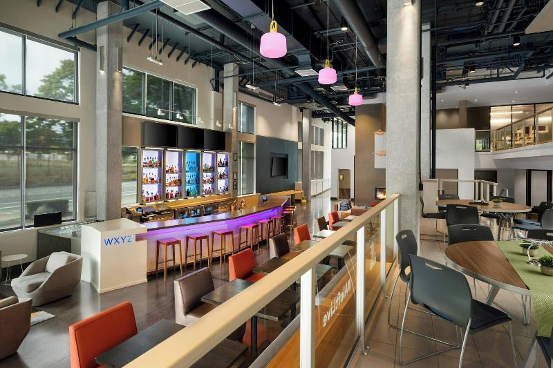 Aloft Seattle Redmond image