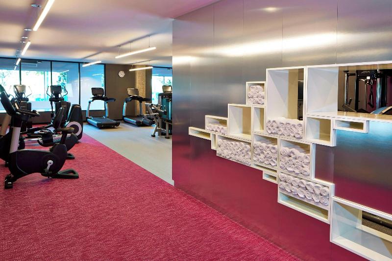 Aloft Seattle Redmond image