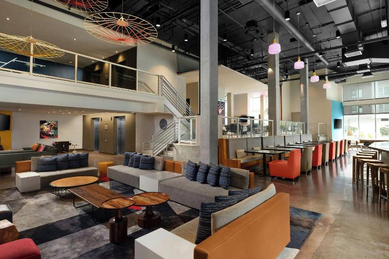 Aloft Seattle Redmond image