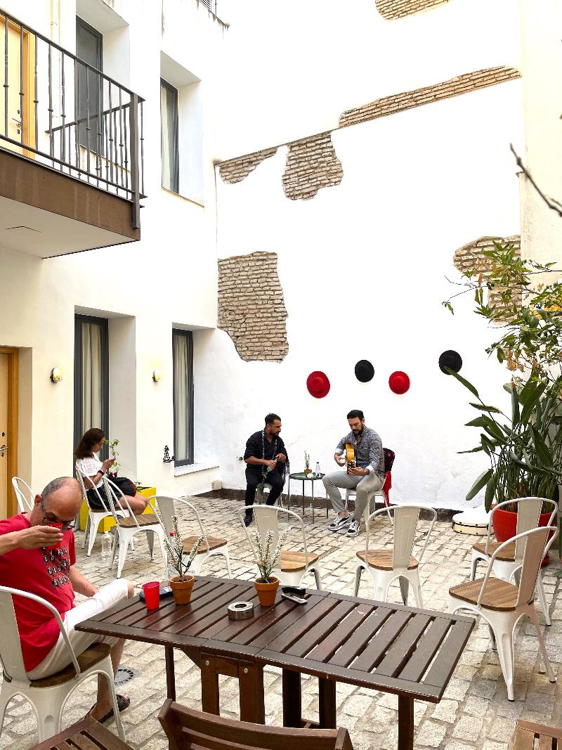 U-Sense For You Hostel Sevilla image