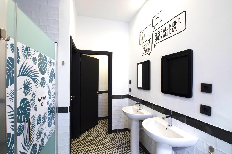 U-Sense For You Hostel Sevilla image
