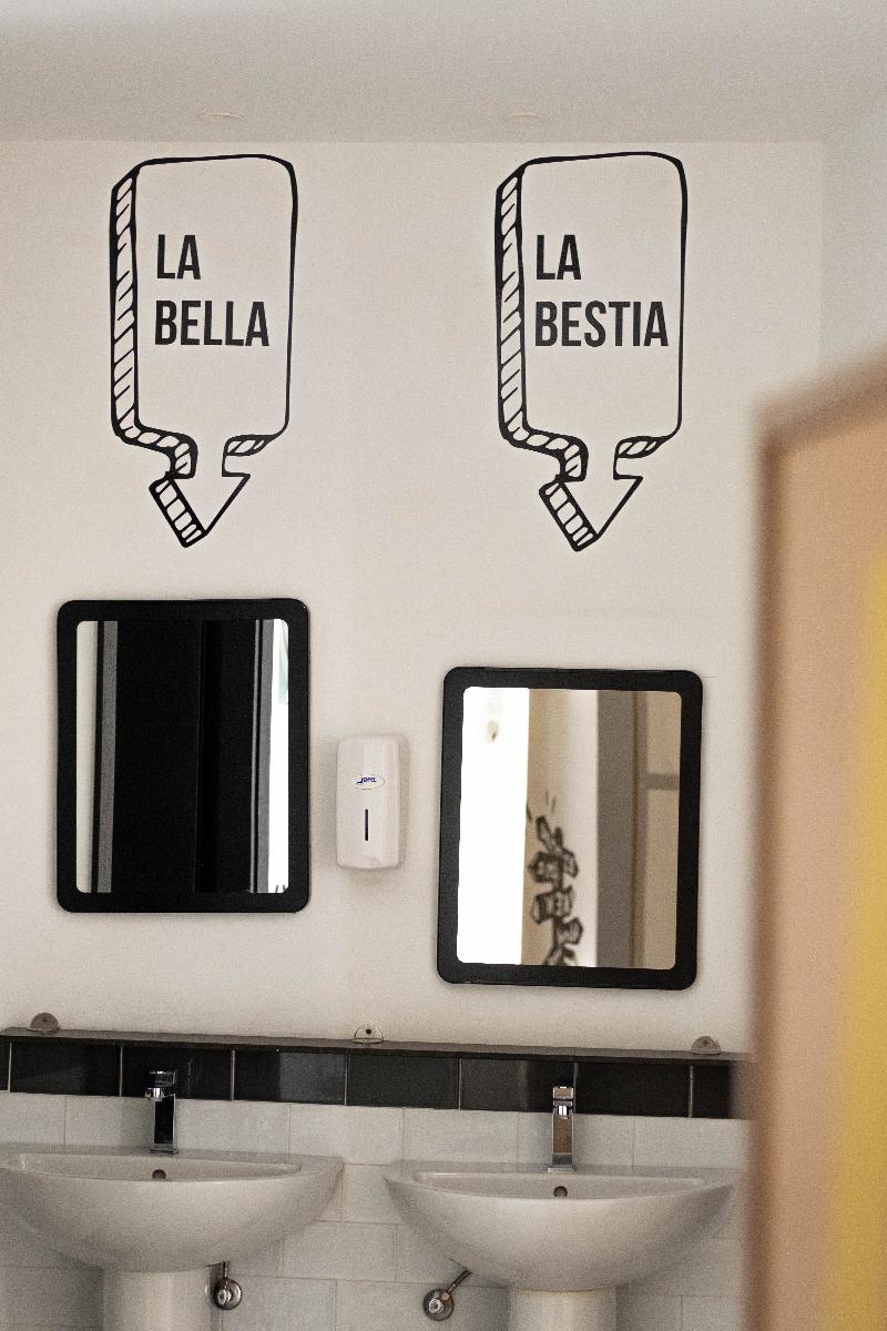 U-Sense For You Hostel Sevilla image