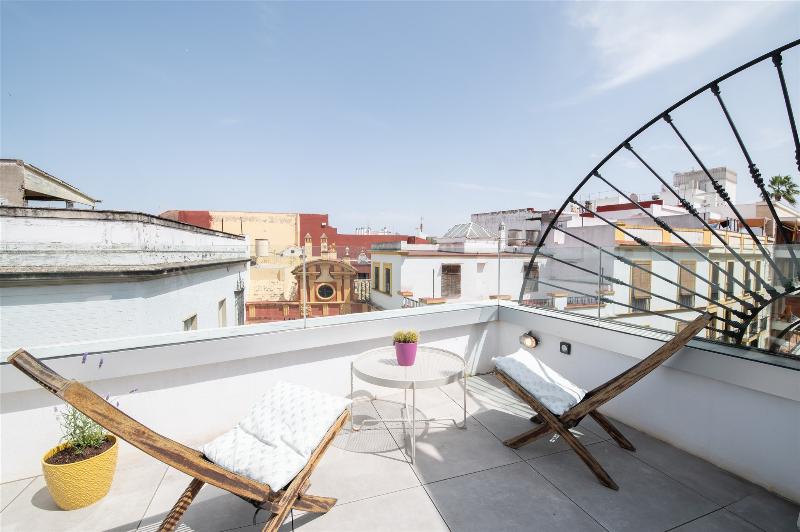 U-Sense For You Hostel Sevilla image