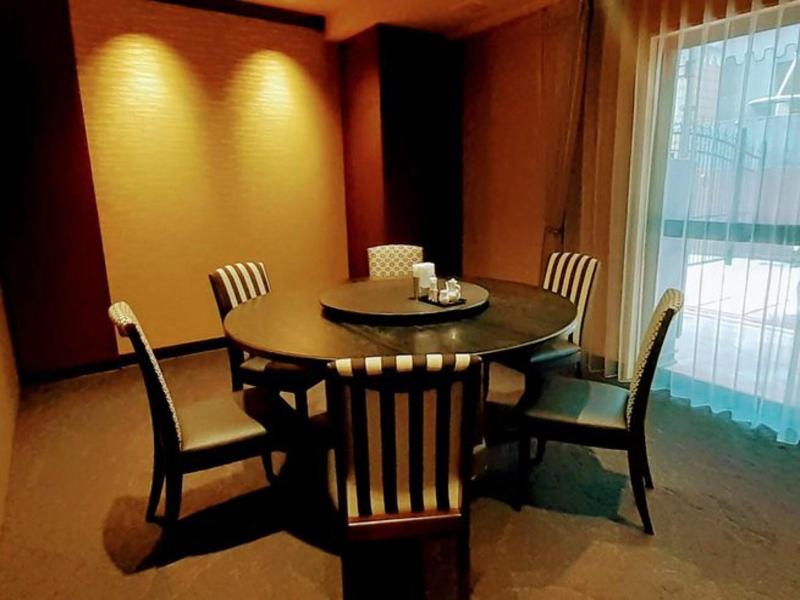 Diamond Hotel image