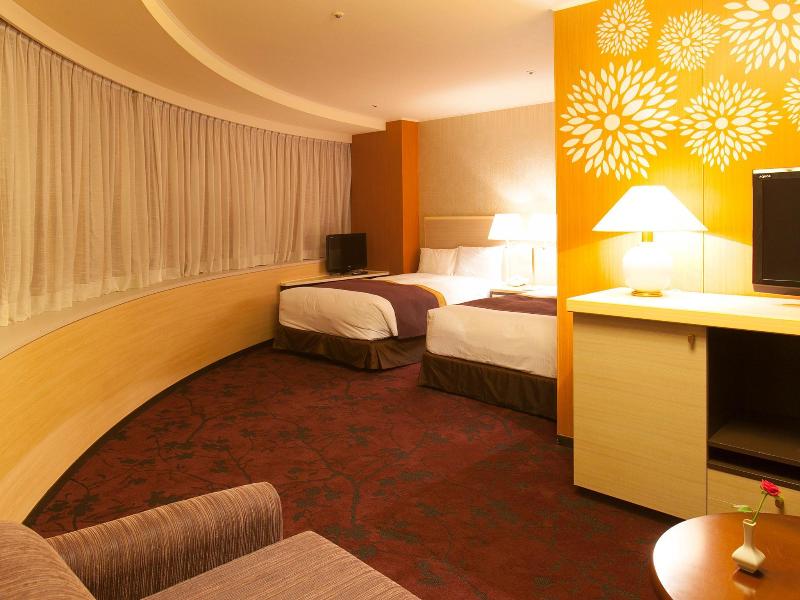 Chofu Creston Hotel image