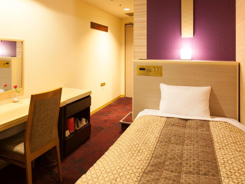 Chofu Creston Hotel image