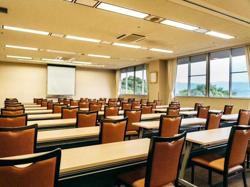 KAMENOI HOTEL TONDABAYASHI image