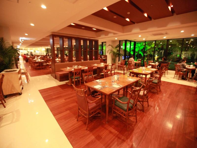 Moon Beach Palace Hotel image