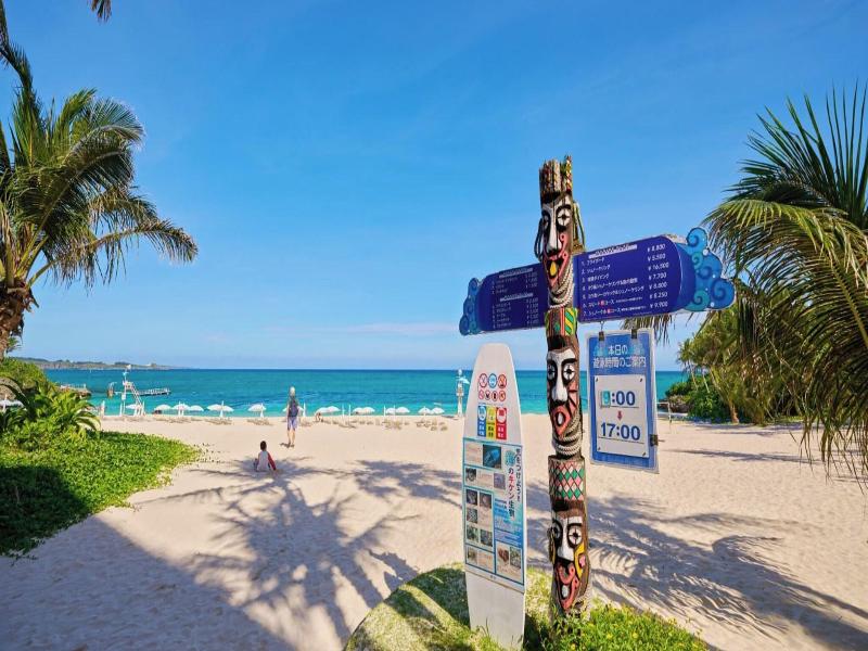 Moon Beach Palace Hotel image