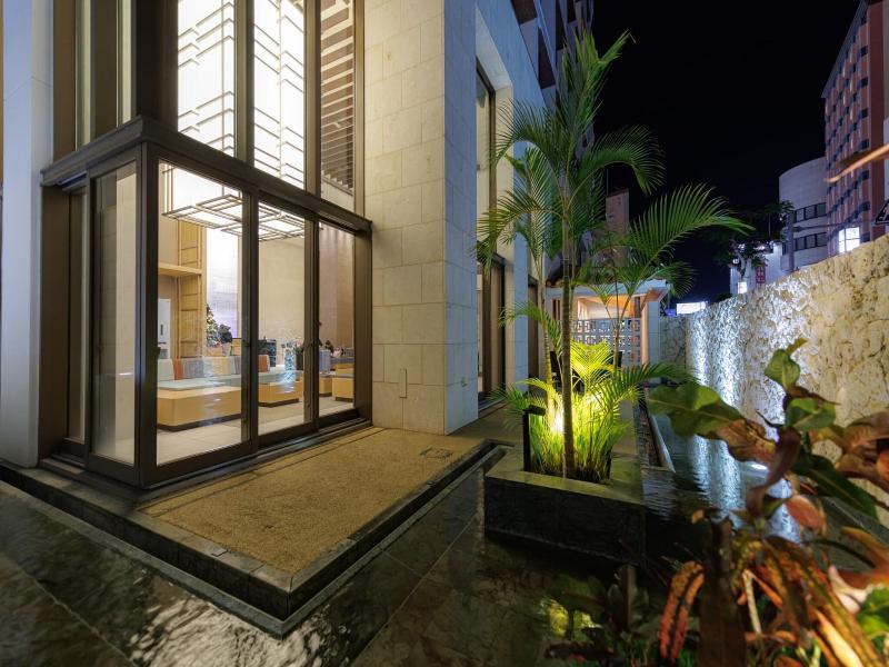 JR Kyushu Hotel Blossom Naha image