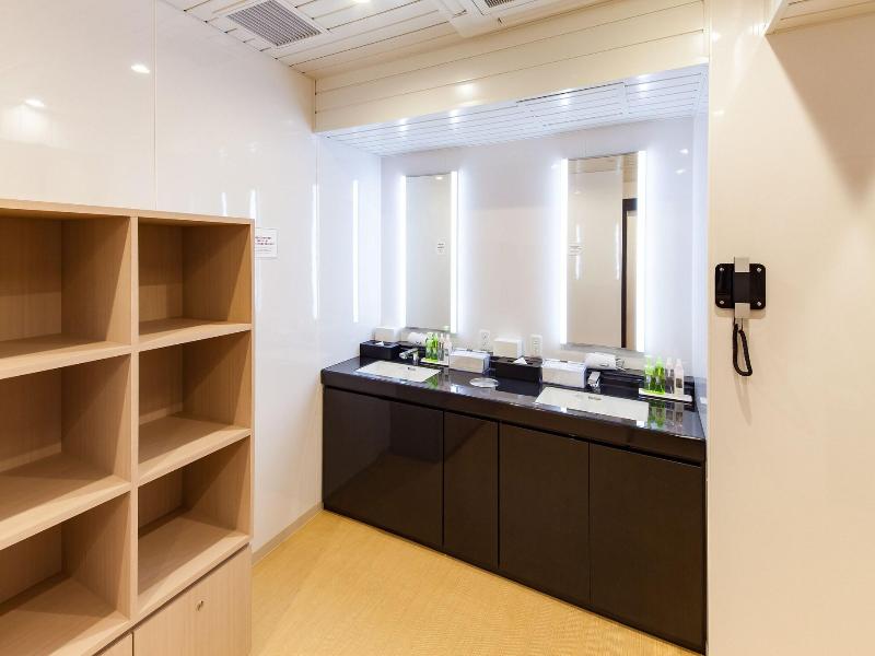 Y's Hotel Shin-Osaka image