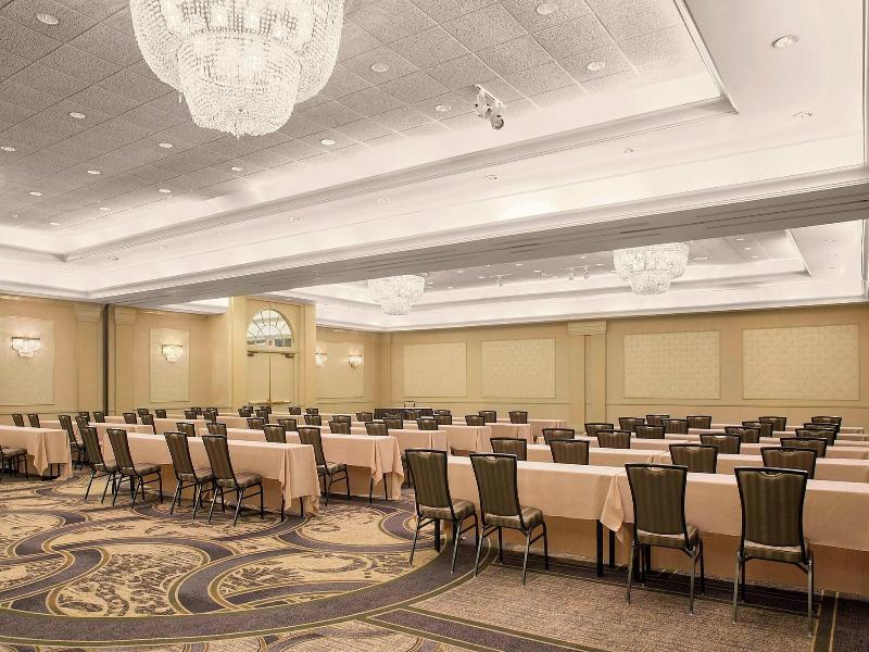 Sheraton Suites Akron Cuyahoga Falls image