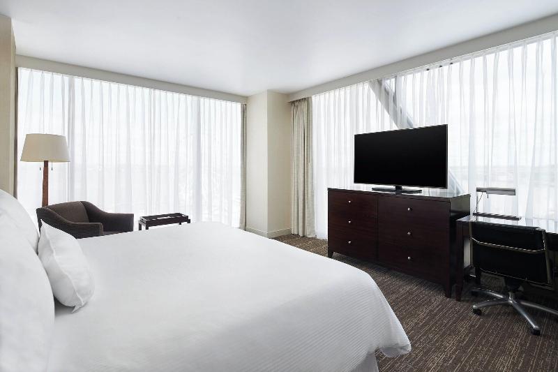 The Westin Washington National Harbor image
