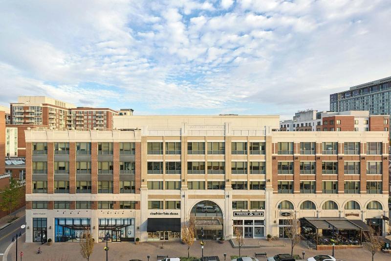The Westin Washington National Harbor image
