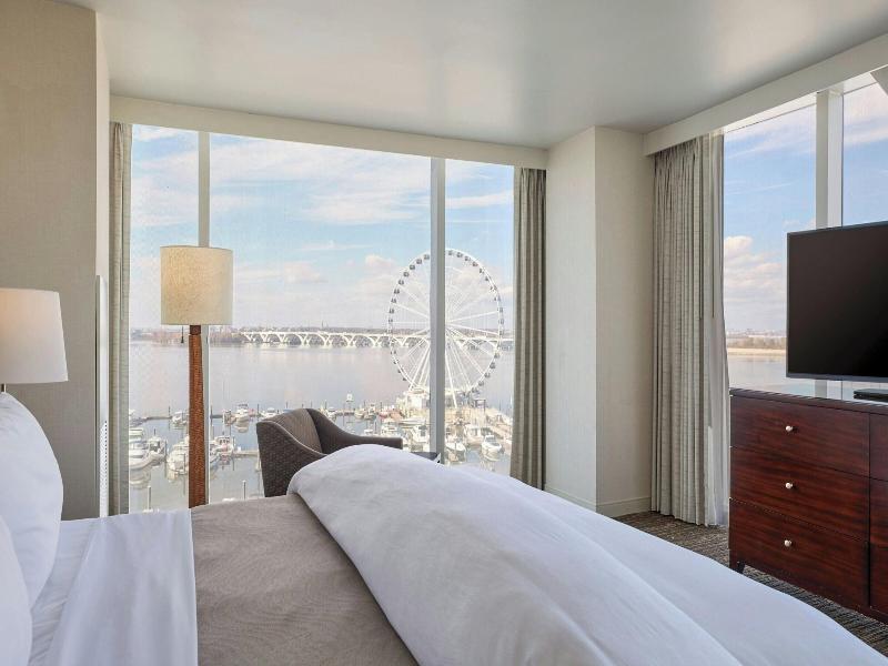 The Westin Washington National Harbor image