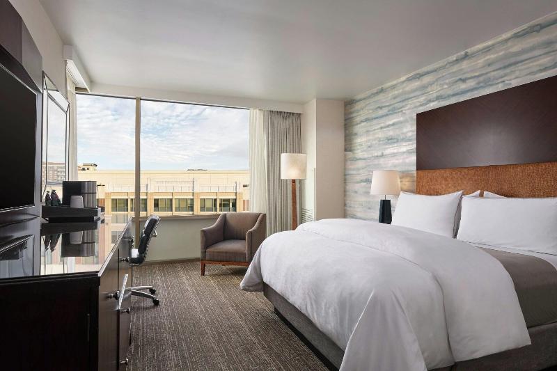 The Westin Washington National Harbor image